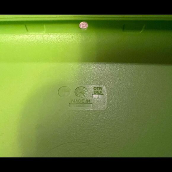 9 inch ~ Otterbox E-Reader / Tablet Case + Stand ~ EUC - Picture 7 of 8